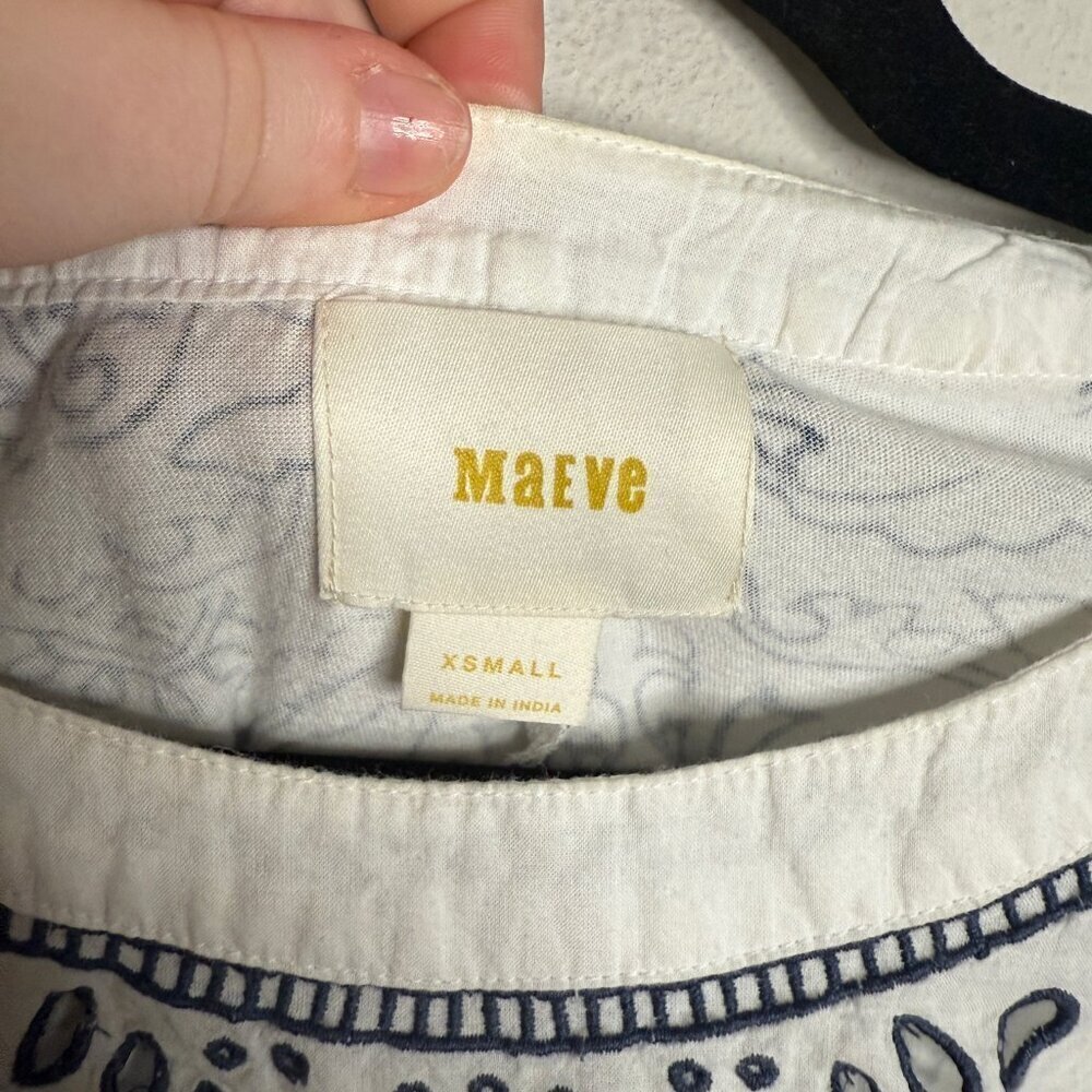 Maeve Anthropologie Ester Eyelet Embroidered Top White Blue XS Extra Small - Picture 4 of 5